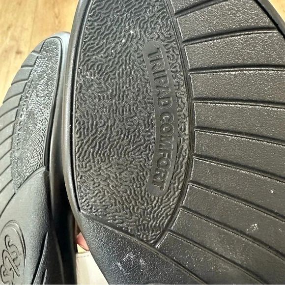 SAS Women's White & Silver Nudu Slide Leather Adjustable Strap Sandal Size 7 GUC - Picture 10 of 11